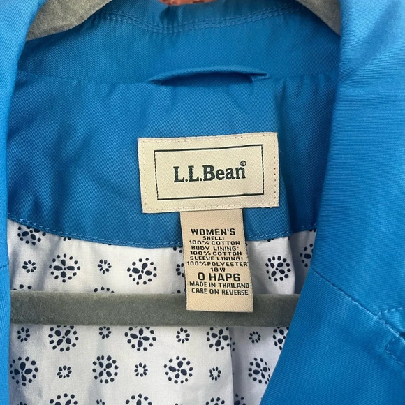 L.L. Bean Jacket Size 18W Blue Button Front Collared V-Neck Cotton Chino Blazer - Picture 2 of 7